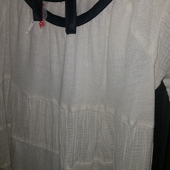 Free People Ivory tunic with tie - Picture 4 of 6